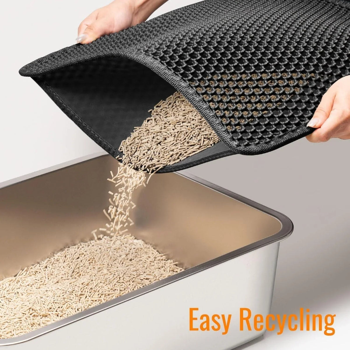 Cat litter trapping mat, image 8 of 9