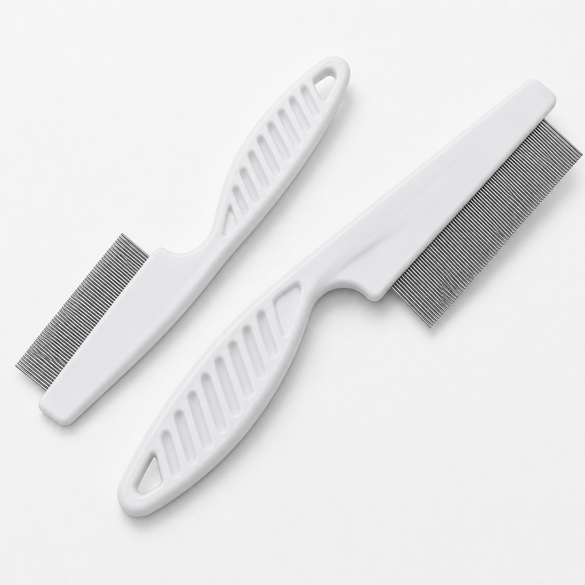Stainless steel flea comb for dogs and cats, 2 pack, image 3 of 5